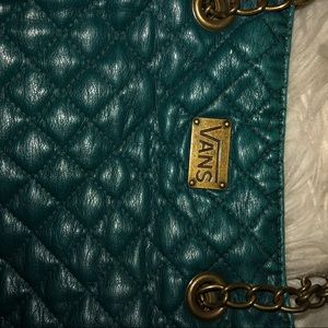 VANS bucket bag teal w/chain detail